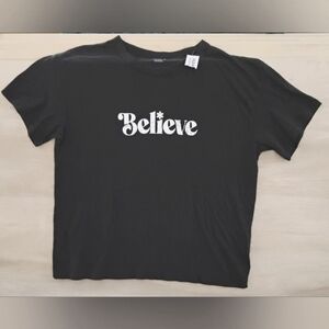 Old Navy Black 'Believe' Short Sleeve Tee